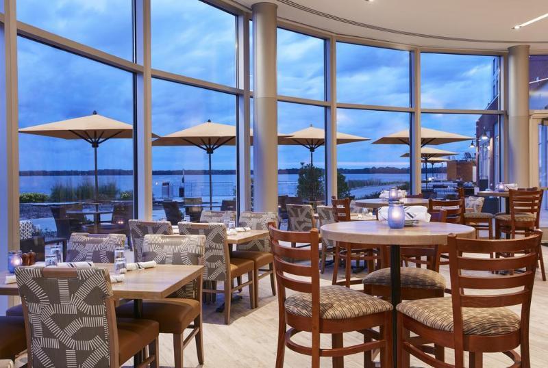 Courtyard By Marriott Erie Bayfront Hotel Eksteriør billede