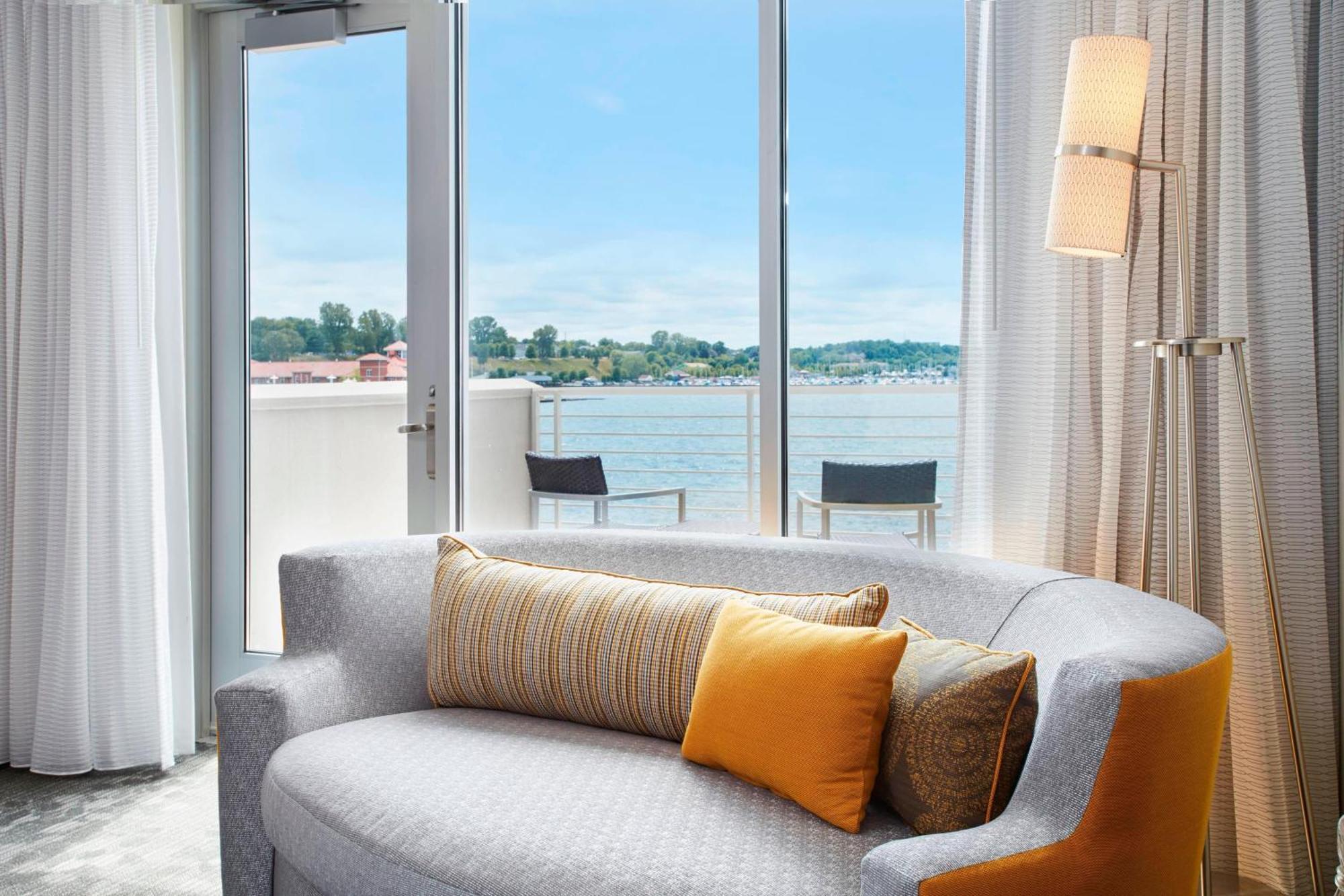 Courtyard By Marriott Erie Bayfront Hotel Eksteriør billede